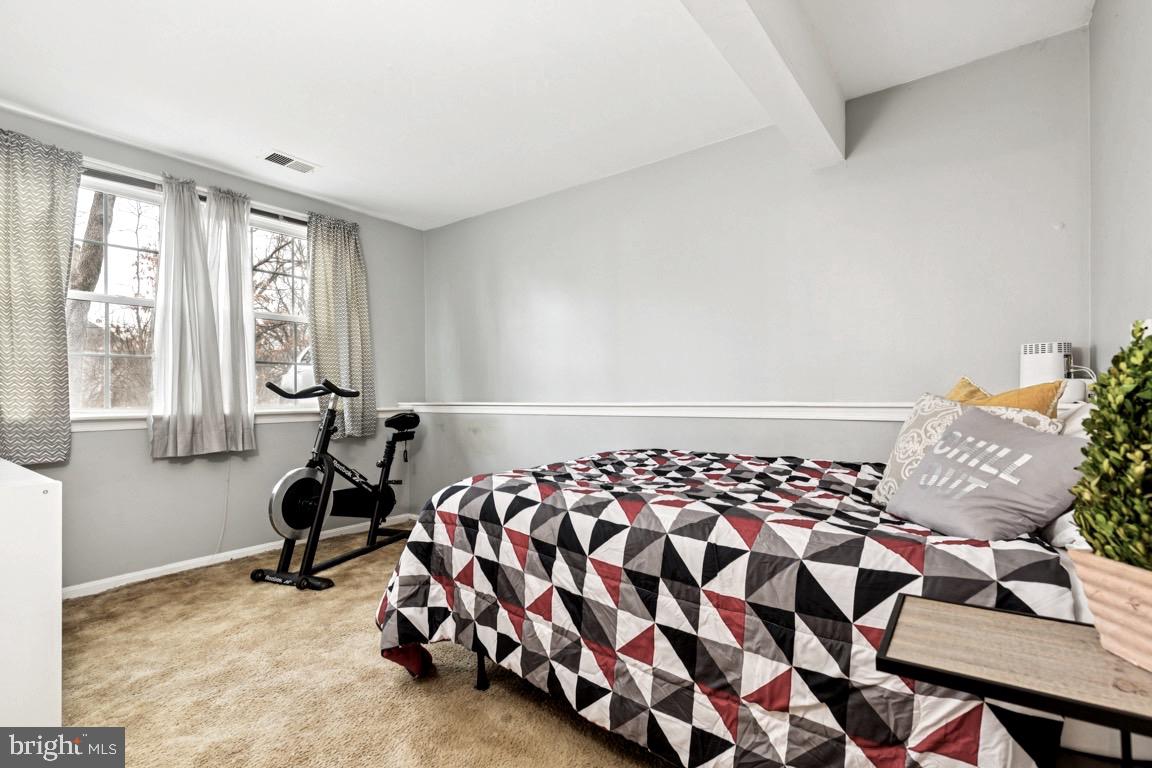 2405 TATNUCK CT, HERNDON, Virginia 20171, 5 Bedrooms Bedrooms, ,3 BathroomsBathrooms,Residential,For sale,2405 TATNUCK CT,VAFX2293528 MLS # VAFX2293528