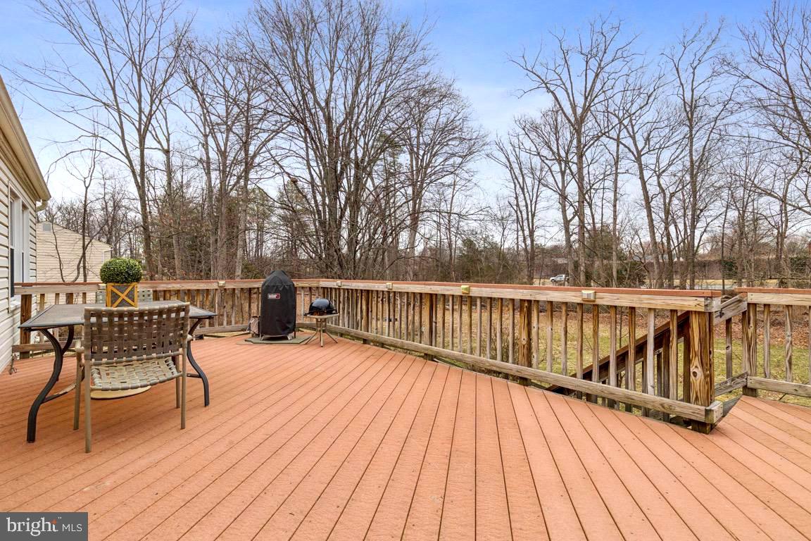 2405 TATNUCK CT, HERNDON, Virginia 20171, 5 Bedrooms Bedrooms, ,3 BathroomsBathrooms,Residential,For sale,2405 TATNUCK CT,VAFX2293528 MLS # VAFX2293528