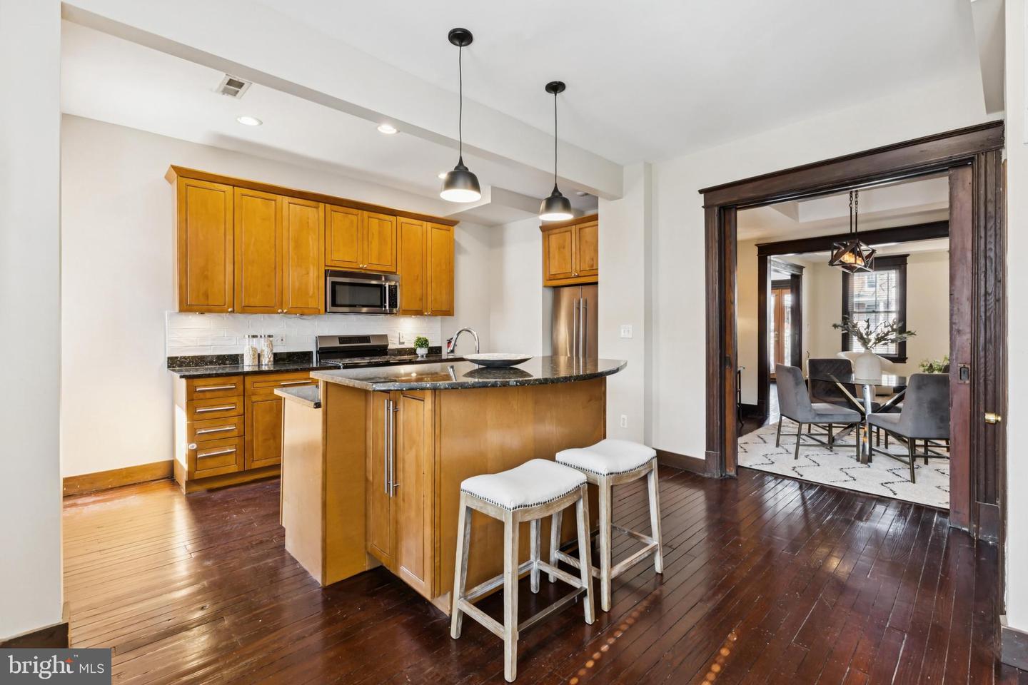 226 RHODE ISLAND AVE NW, WASHINGTON, District Of Columbia 20001, 4 Bedrooms Bedrooms, ,3 BathroomsBathrooms,Residential,For sale,226 RHODE ISLAND AVE NW,DCDC2248454 MLS # DCDC2248454