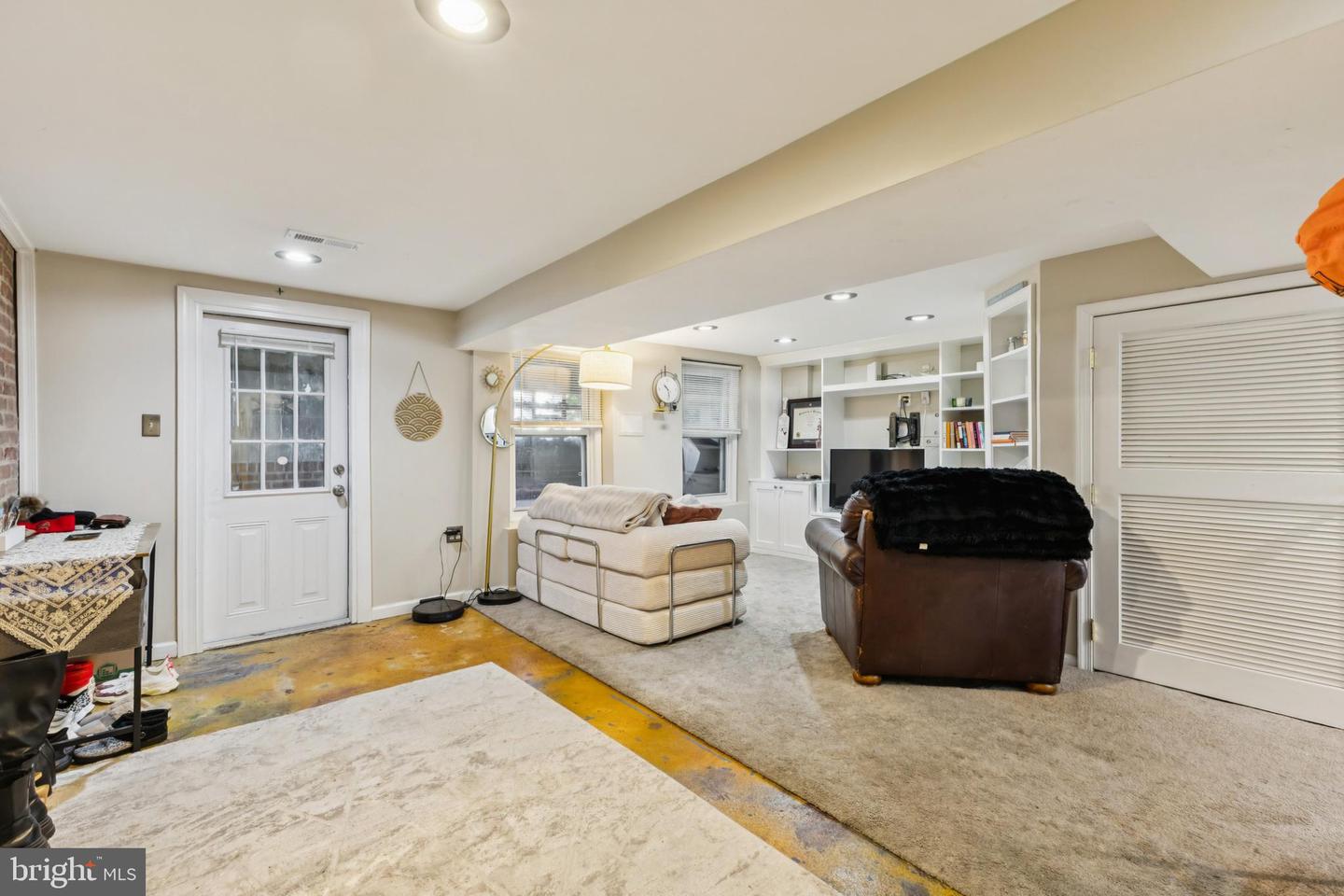 226 RHODE ISLAND AVE NW, WASHINGTON, District Of Columbia 20001, 4 Bedrooms Bedrooms, ,3 BathroomsBathrooms,Residential,For sale,226 RHODE ISLAND AVE NW,DCDC2248454 MLS # DCDC2248454