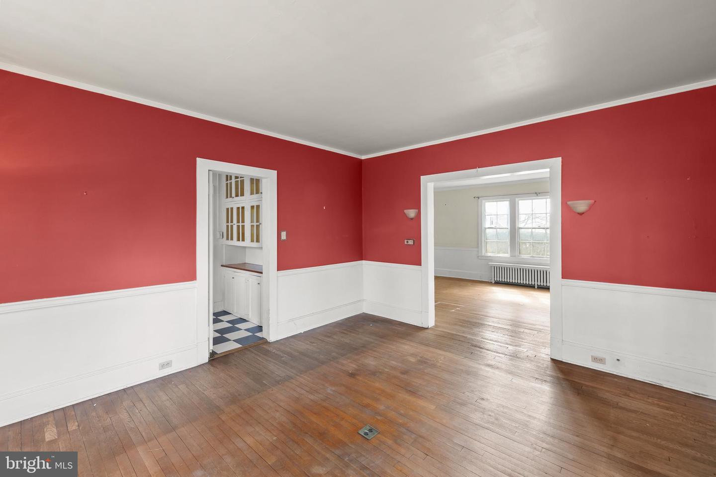 200 & 210 W FAIRFAX LN, WINCHESTER, Virginia 22601, 5 Bedrooms Bedrooms, ,3 BathroomsBathrooms,Residential,For sale,200 & 210 W FAIRFAX LN,VAWI2010072 MLS # VAWI2010072