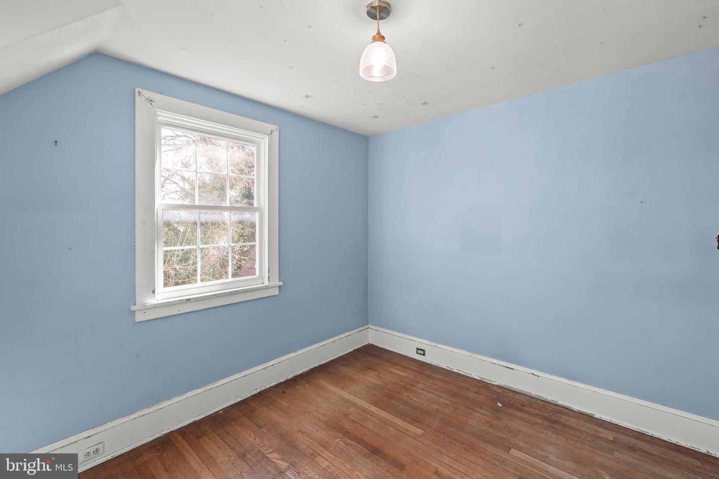 200 & 210 W FAIRFAX LN, WINCHESTER, Virginia 22601, 5 Bedrooms Bedrooms, ,3 BathroomsBathrooms,Residential,For sale,200 & 210 W FAIRFAX LN,VAWI2010072 MLS # VAWI2010072