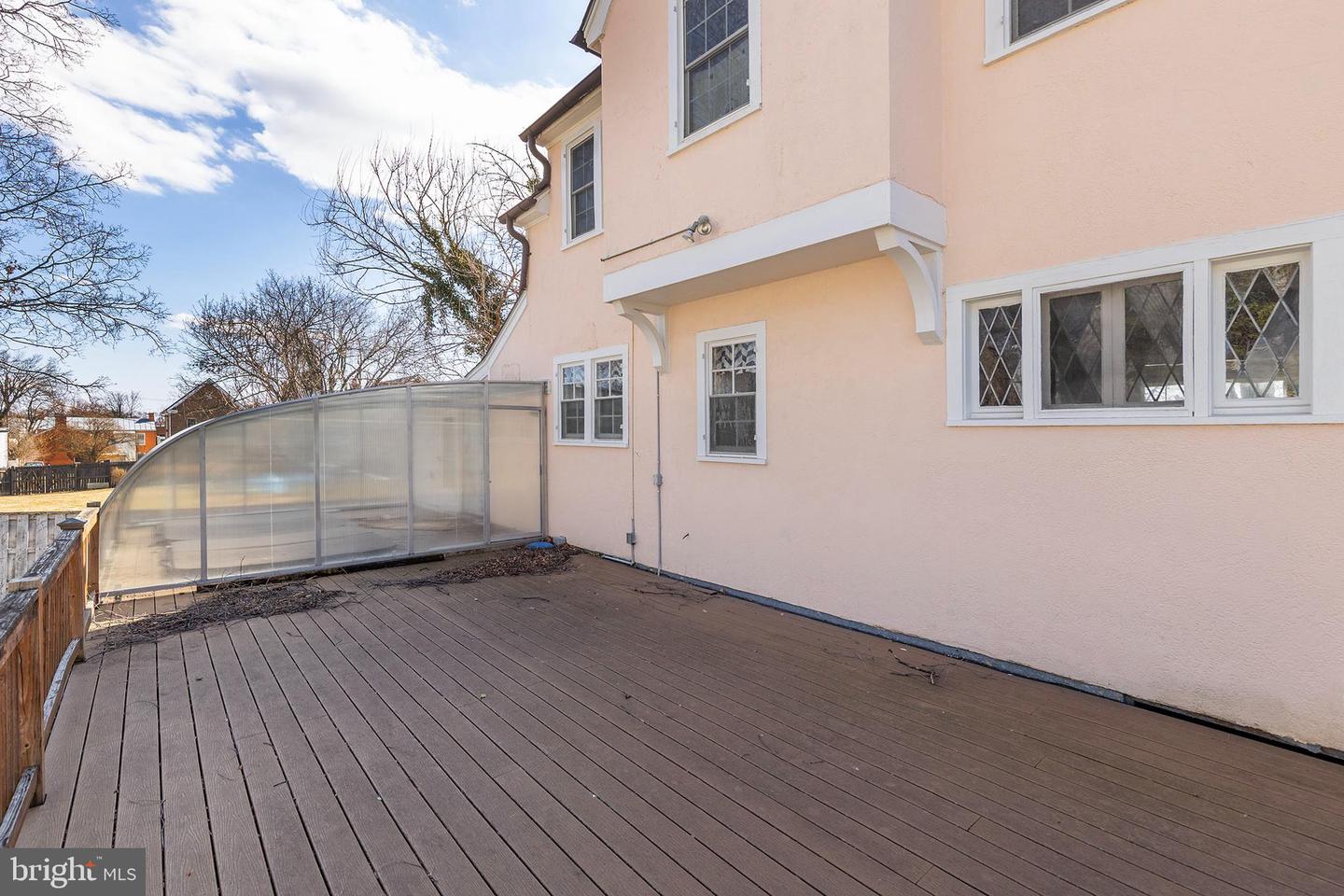 200 & 210 W FAIRFAX LN, WINCHESTER, Virginia 22601, 5 Bedrooms Bedrooms, ,3 BathroomsBathrooms,Residential,For sale,200 & 210 W FAIRFAX LN,VAWI2010072 MLS # VAWI2010072