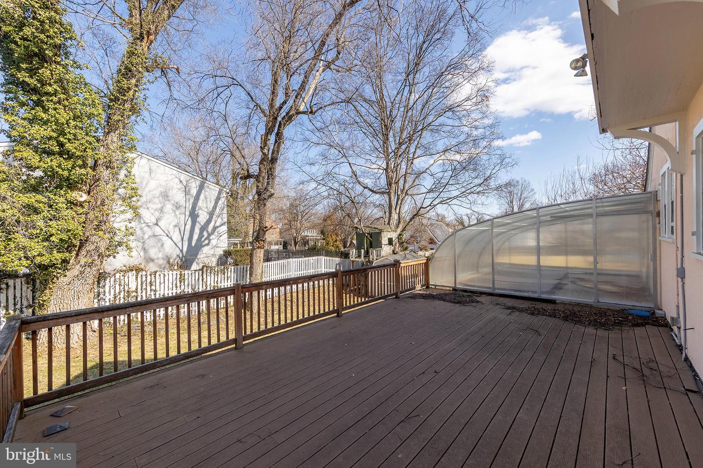 200 & 210 W FAIRFAX LN, WINCHESTER, Virginia 22601, 5 Bedrooms Bedrooms, ,3 BathroomsBathrooms,Residential,For sale,200 & 210 W FAIRFAX LN,VAWI2010072 MLS # VAWI2010072