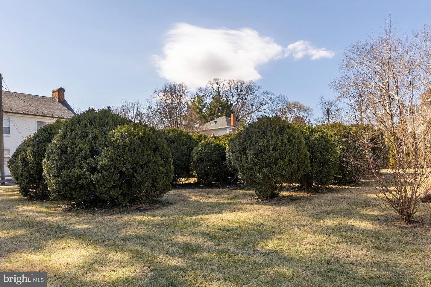 200 & 210 W FAIRFAX LN, WINCHESTER, Virginia 22601, 5 Bedrooms Bedrooms, ,3 BathroomsBathrooms,Residential,For sale,200 & 210 W FAIRFAX LN,VAWI2010072 MLS # VAWI2010072