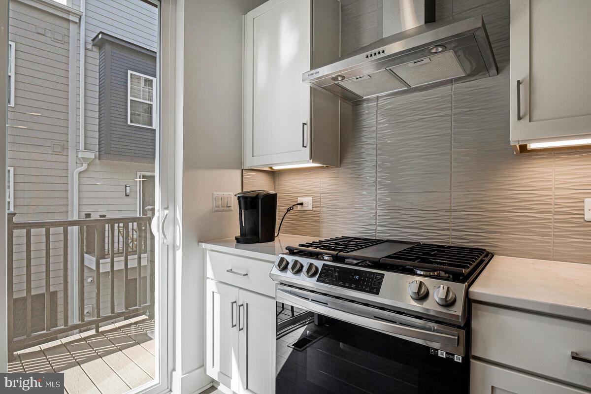 7367 BLADE DR, FALLS CHURCH, Virginia 22042, 3 Bedrooms Bedrooms, ,3 BathroomsBathrooms,Residential,For sale,7367 BLADE DR,VAFX2293290 MLS # VAFX2293290