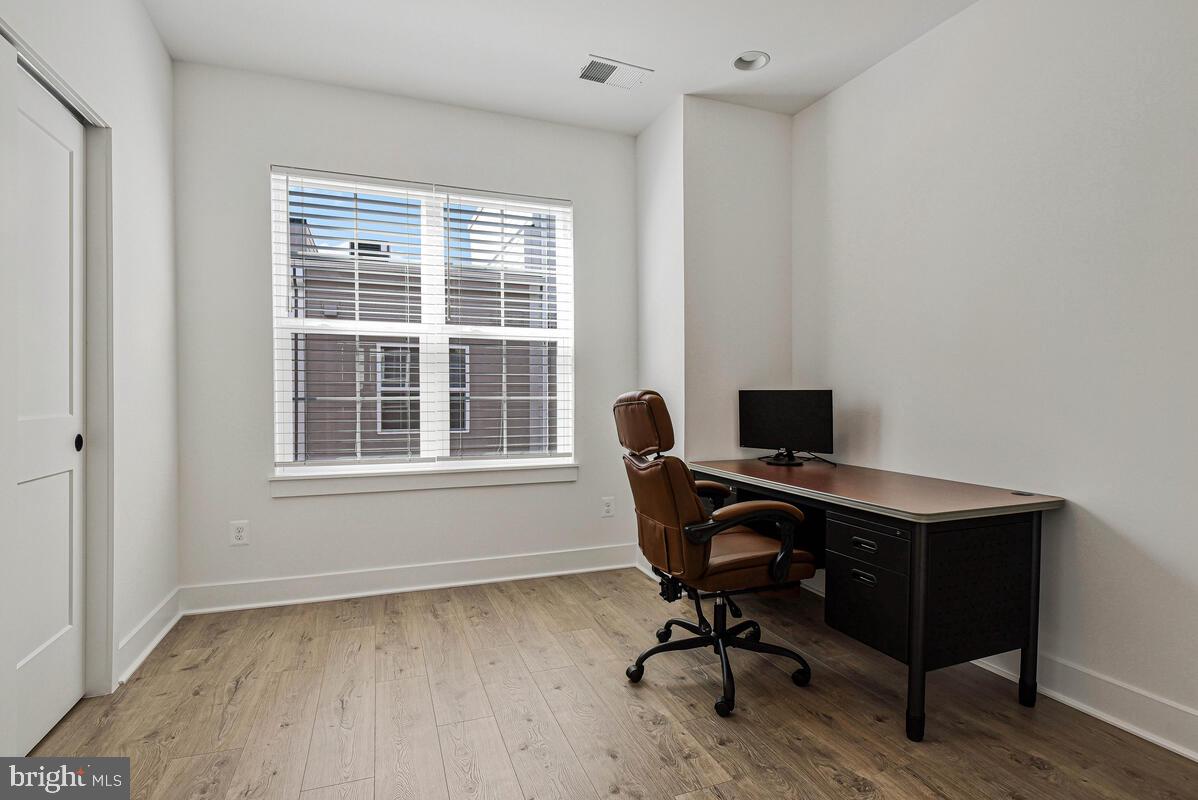 7367 BLADE DR, FALLS CHURCH, Virginia 22042, 3 Bedrooms Bedrooms, ,3 BathroomsBathrooms,Residential,For sale,7367 BLADE DR,VAFX2293290 MLS # VAFX2293290