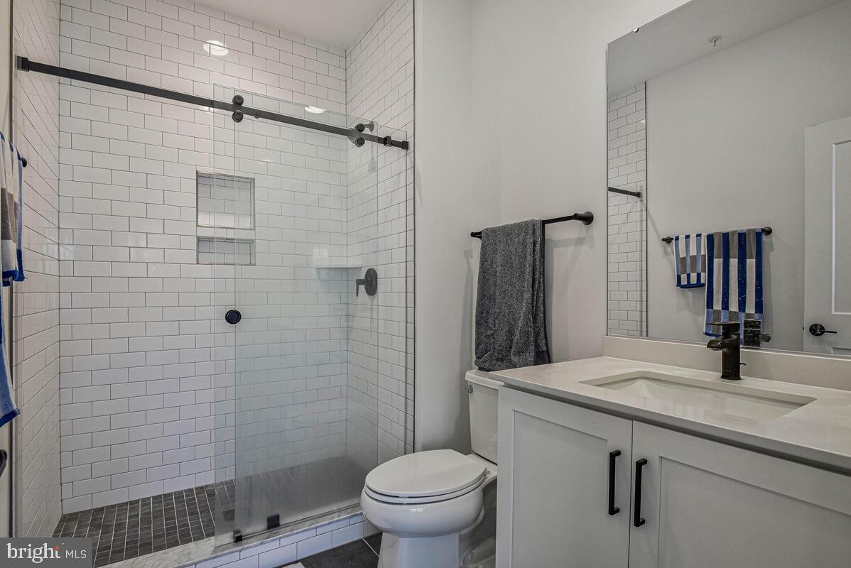 7367 BLADE DR, FALLS CHURCH, Virginia 22042, 3 Bedrooms Bedrooms, ,3 BathroomsBathrooms,Residential,For sale,7367 BLADE DR,VAFX2293290 MLS # VAFX2293290