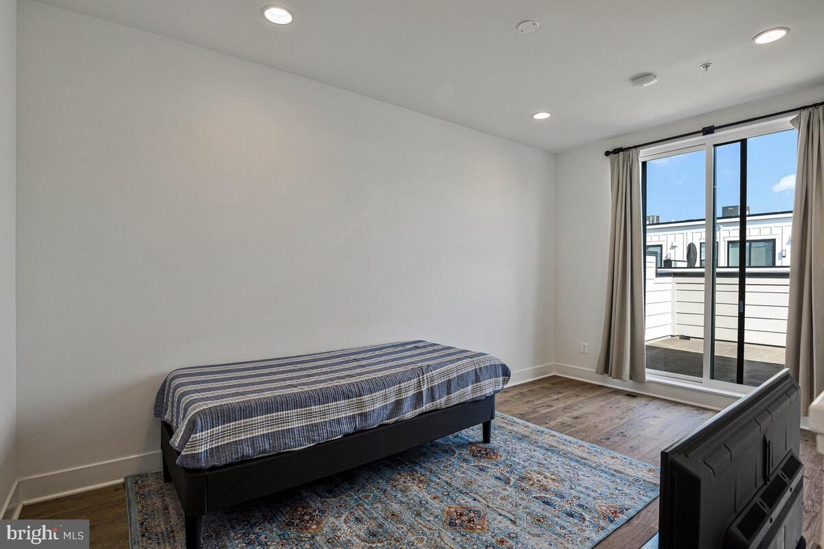 7367 BLADE DR, FALLS CHURCH, Virginia 22042, 3 Bedrooms Bedrooms, ,3 BathroomsBathrooms,Residential,For sale,7367 BLADE DR,VAFX2293290 MLS # VAFX2293290