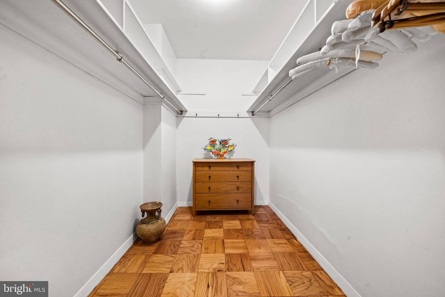 3001 VEAZEY TER NW #703, WASHINGTON, District Of Columbia 20008, 1 Bedroom Bedrooms, ,1 BathroomBathrooms,Residential,For sale,3001 VEAZEY TER NW #703,DCDC2248266 MLS # DCDC2248266 3001 VEAZEY TER NW #703, WASHINGTON, District Of Columbia 20008, 1 Bedroom Bedrooms, ,1 BathroomBathrooms,Residential,For sale,3001 VEAZEY TER NW #703,DCDC2248266 MLS # DCDC2248266