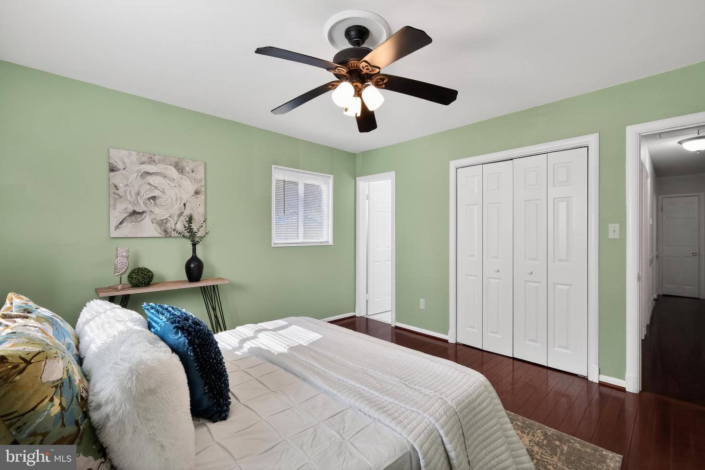 3164 PATRICK HENRY DR, FALLS CHURCH, Virginia 22044, 6 Bedrooms Bedrooms, ,3 BathroomsBathrooms,Residential,For sale,3164 PATRICK HENRY DR,VAFX2293610 MLS # VAFX2293610