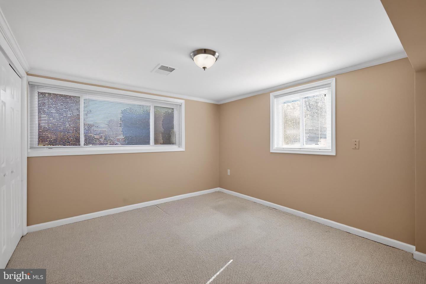 3164 PATRICK HENRY DR, FALLS CHURCH, Virginia 22044, 6 Bedrooms Bedrooms, ,3 BathroomsBathrooms,Residential,For sale,3164 PATRICK HENRY DR,VAFX2293610 MLS # VAFX2293610