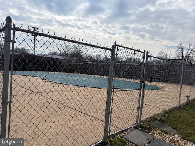 100 CHURCH ST NW #A-203, VIENNA, Virginia 22180, 1 Bedroom Bedrooms, 6 Rooms Rooms,1 BathroomBathrooms,Residential,For sale,100 CHURCH ST NW #A-203,VAFX2293626 MLS # VAFX2293626