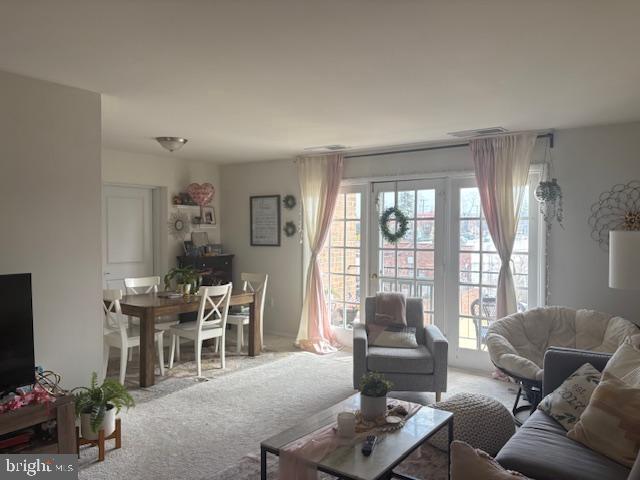 100 CHURCH ST NW #A-203, VIENNA, Virginia 22180, 1 Bedroom Bedrooms, 6 Rooms Rooms,1 BathroomBathrooms,Residential,For sale,100 CHURCH ST NW #A-203,VAFX2293626 MLS # VAFX2293626