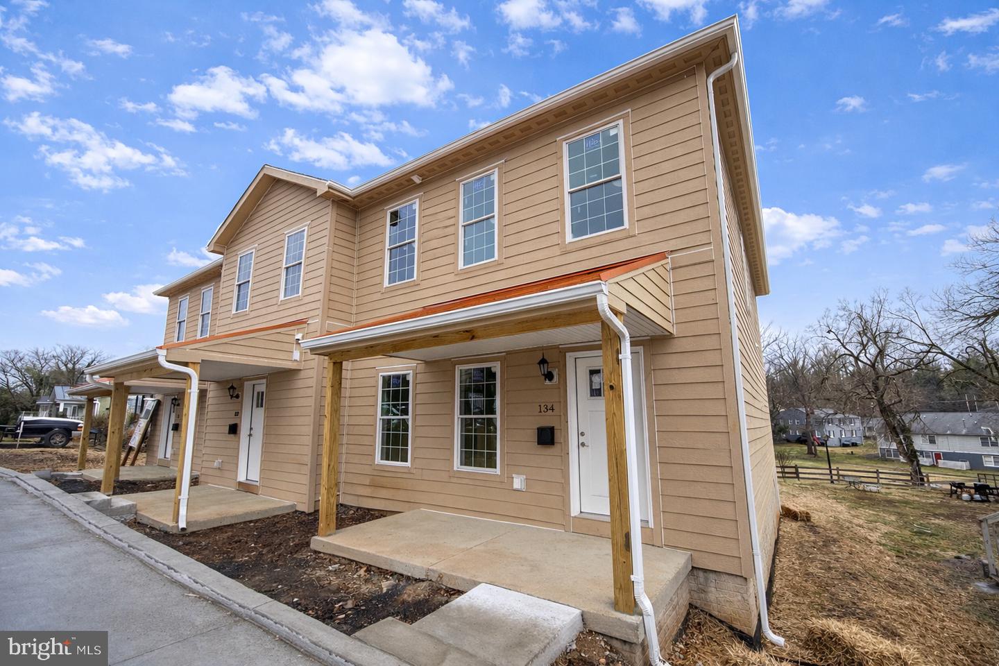 134 HAITI ST, WARRENTON, Virginia 20186, 4 Bedrooms Bedrooms, ,3 BathroomsBathrooms,Residential,For sale,134 HAITI ST,VAFQ2020790 MLS # VAFQ2020790