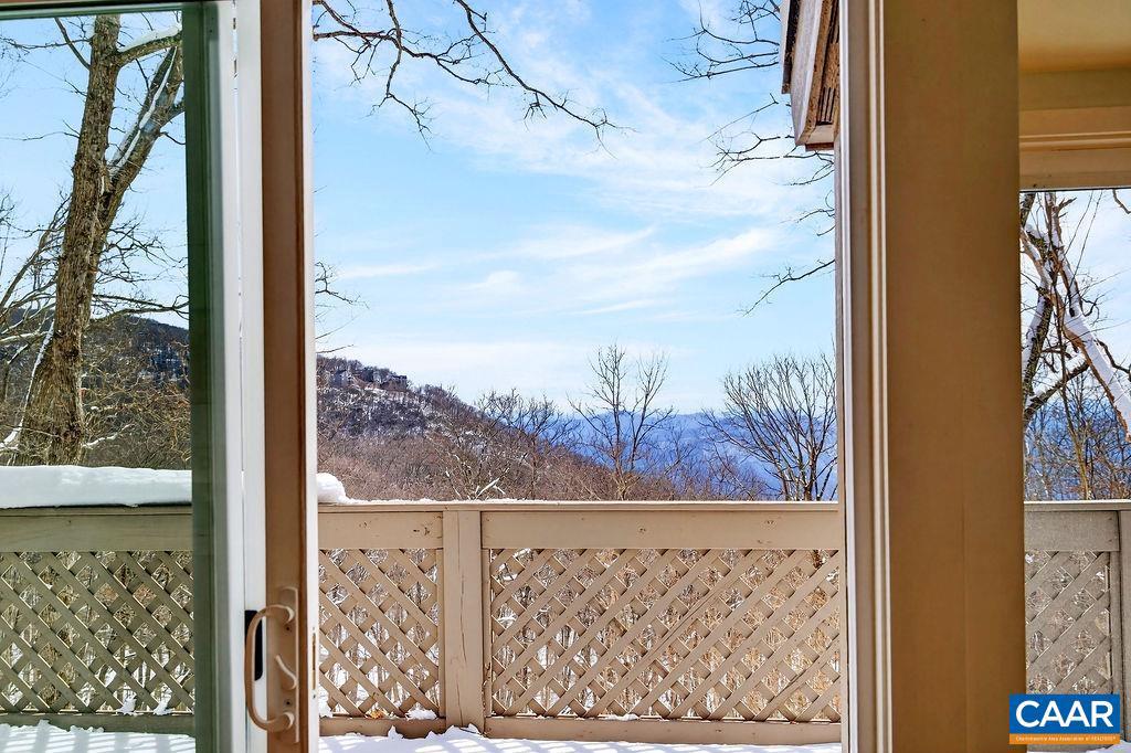 38 FIRTREE DR, WINTERGREEN, Virginia 22967, 2 Bedrooms Bedrooms, ,2 BathroomsBathrooms,Residential,For sale,38 FIRTREE DR,673865 MLS # 673865