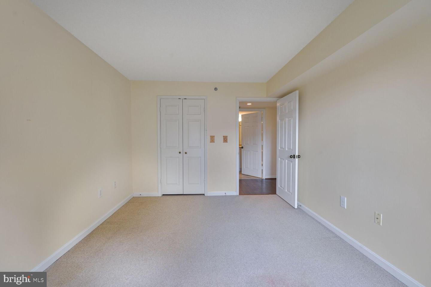 2151 JAMIESON AVE #809, ALEXANDRIA, Virginia 22314, 3 Bedrooms Bedrooms, ,2 BathroomsBathrooms,Residential,For sale,2151 JAMIESON AVE #809,VAAX2054686 MLS # VAAX2054686