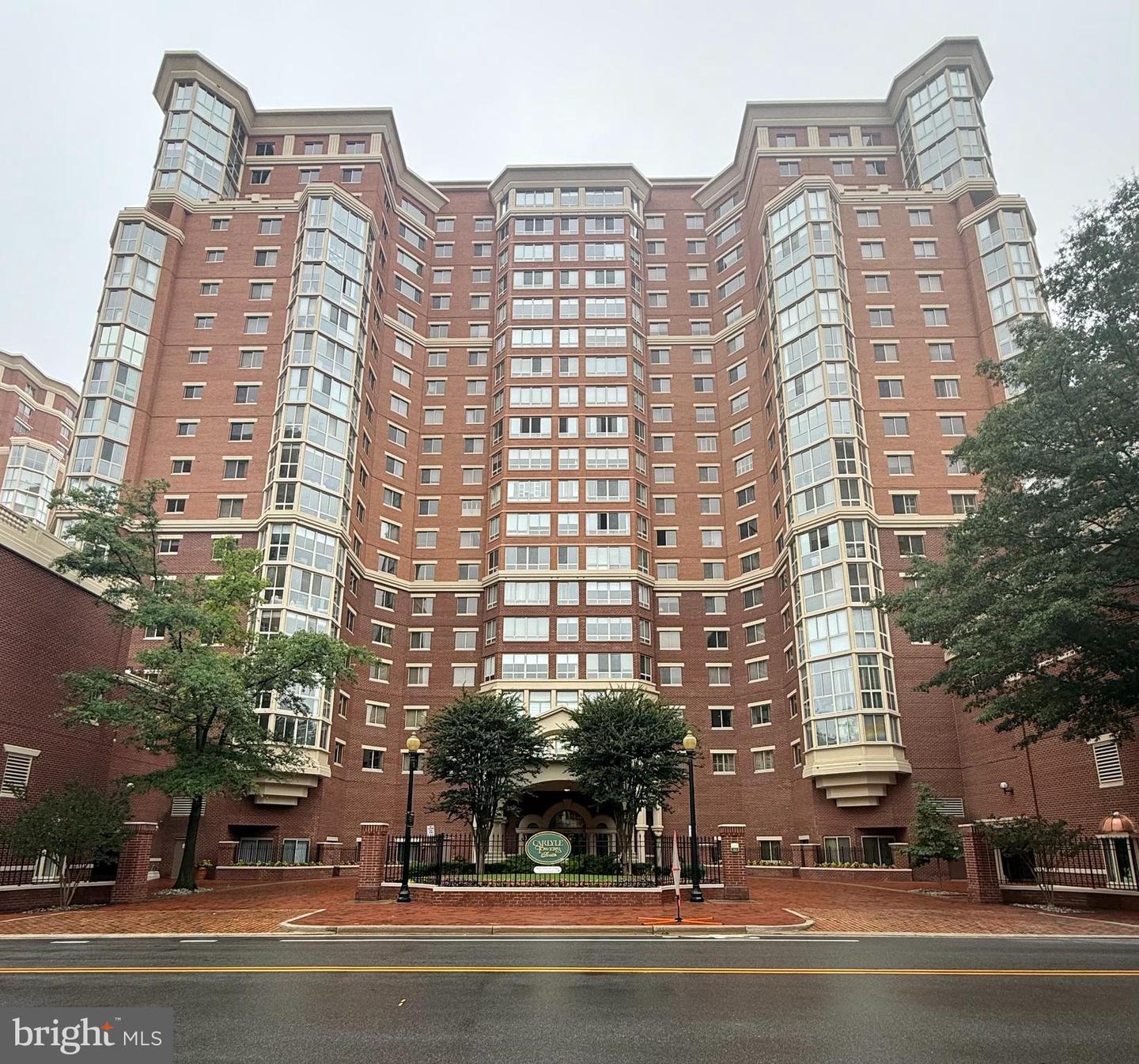 2151 JAMIESON AVE #809, ALEXANDRIA, Virginia 22314, 3 Bedrooms Bedrooms, ,2 BathroomsBathrooms,Residential,For sale,2151 JAMIESON AVE #809,VAAX2054686 MLS # VAAX2054686