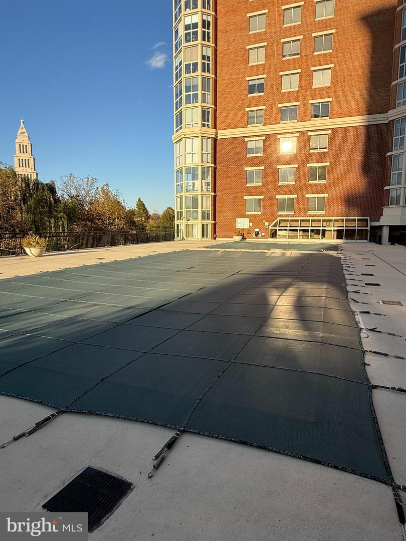 2151 JAMIESON AVE #809, ALEXANDRIA, Virginia 22314, 3 Bedrooms Bedrooms, ,2 BathroomsBathrooms,Residential,For sale,2151 JAMIESON AVE #809,VAAX2054686 MLS # VAAX2054686