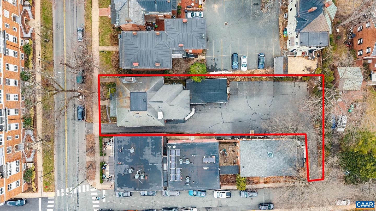 211 E HIGH ST, CHARLOTTESVILLE, Virginia 22902, ,Residential,For sale,211 E HIGH ST,673869 MLS # 673869