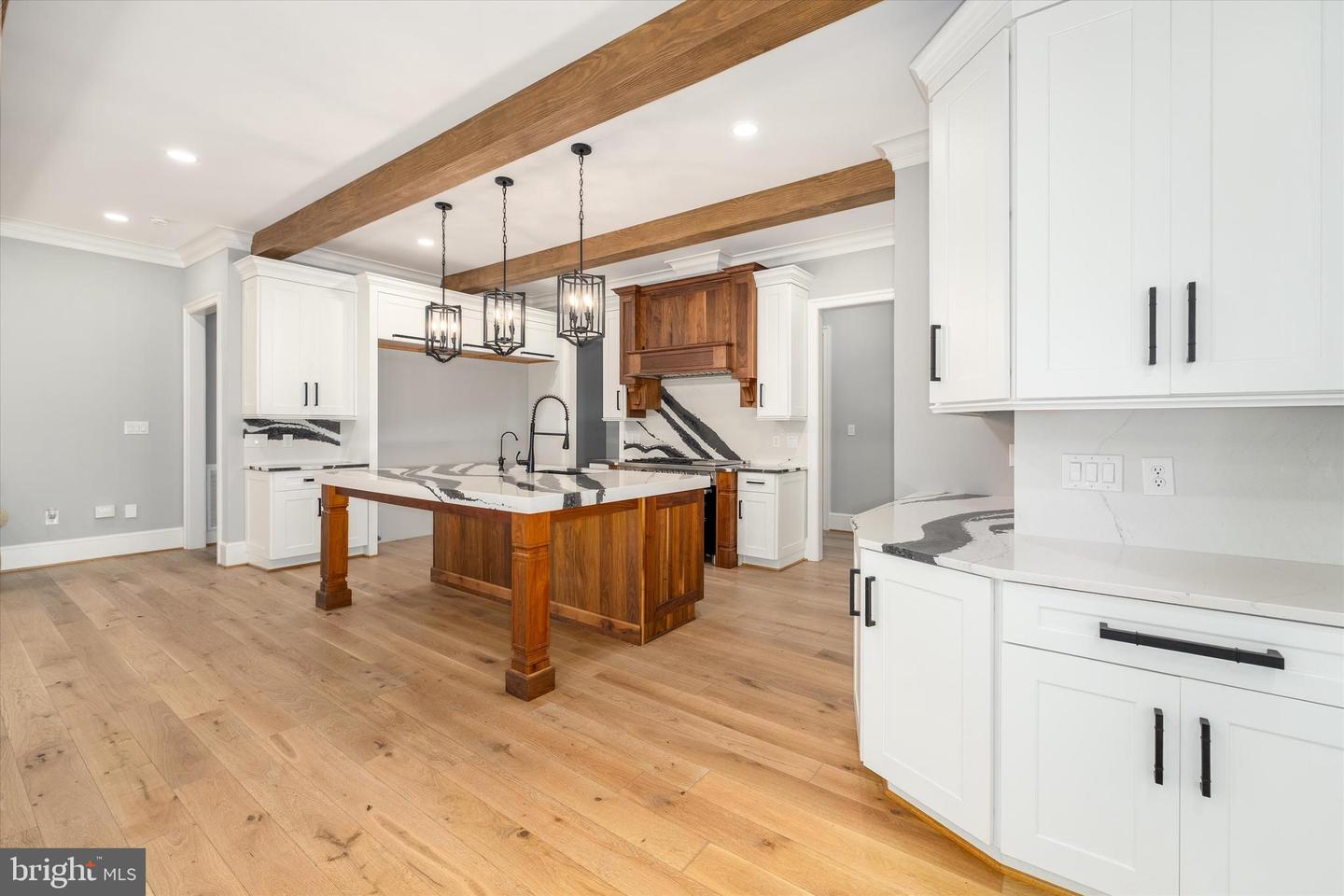 7622 FARMVILLE RD, FARMVILLE, Virginia 23901, 6 Bedrooms Bedrooms, ,6 BathroomsBathrooms,Residential,For sale,7622 FARMVILLE RD,VAPE2000116 MLS # VAPE2000116