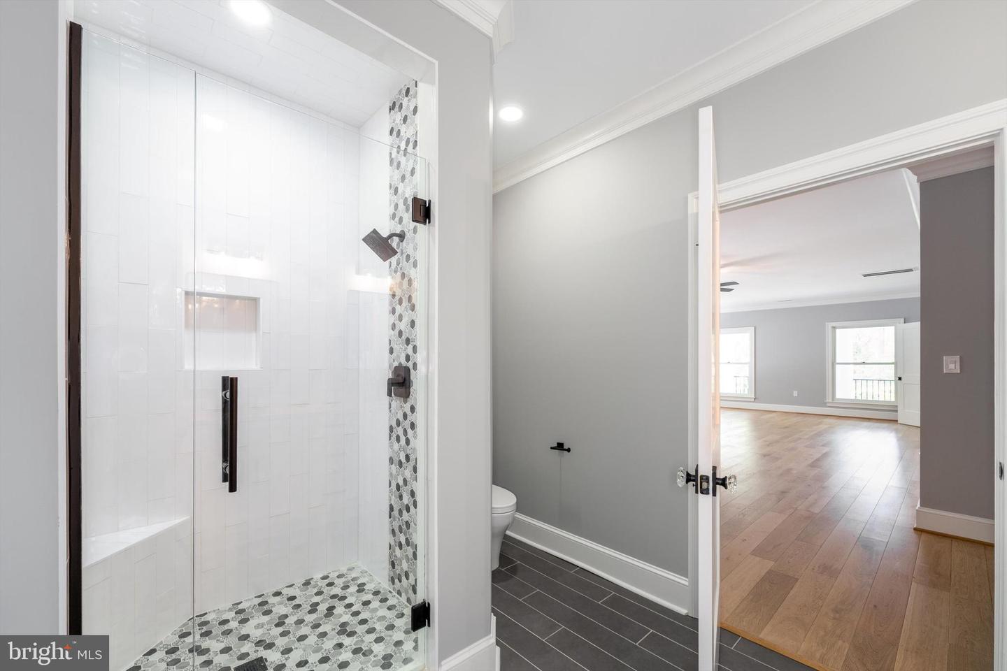 7622 FARMVILLE RD, FARMVILLE, Virginia 23901, 6 Bedrooms Bedrooms, ,6 BathroomsBathrooms,Residential,For sale,7622 FARMVILLE RD,VAPE2000116 MLS # VAPE2000116