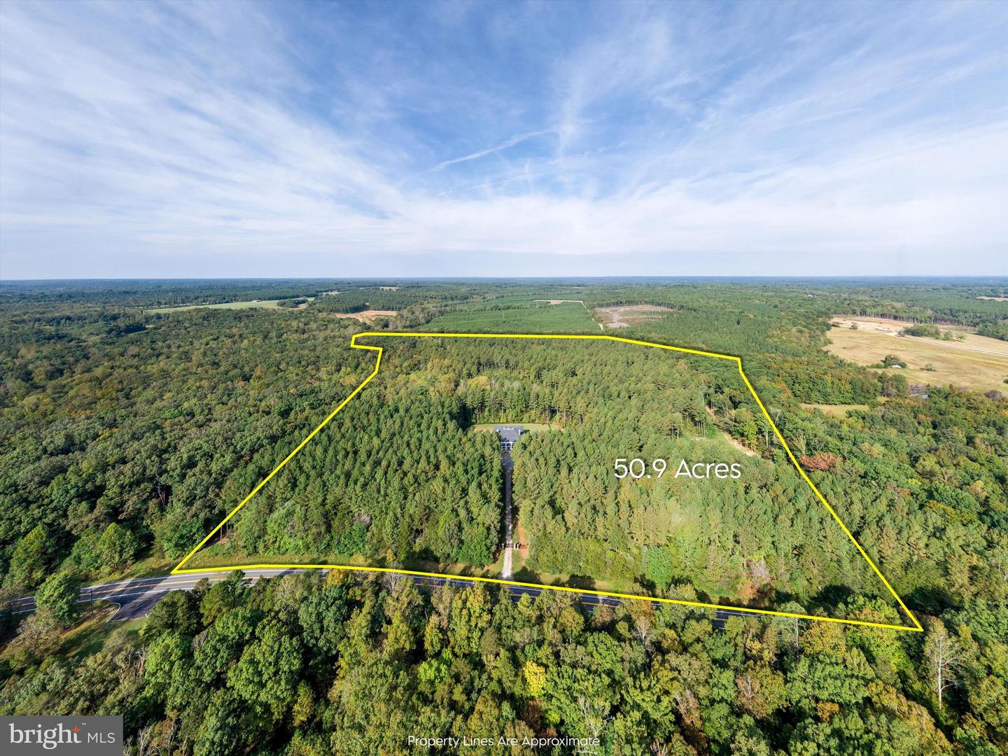 7622 FARMVILLE RD, FARMVILLE, Virginia 23901, 6 Bedrooms Bedrooms, ,6 BathroomsBathrooms,Residential,For sale,7622 FARMVILLE RD,VAPE2000116 MLS # VAPE2000116