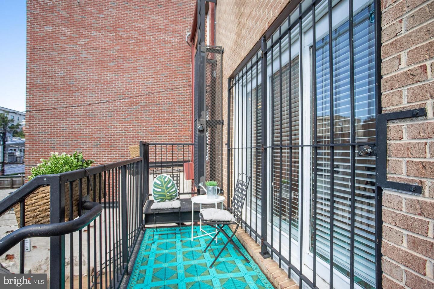 1616 Q ST NW #14, WASHINGTON, District Of Columbia 20009, 2 Bedrooms Bedrooms, ,2 BathroomsBathrooms,Residential,For sale,1616 Q ST NW #14,DCDC2248548 MLS # DCDC2248548