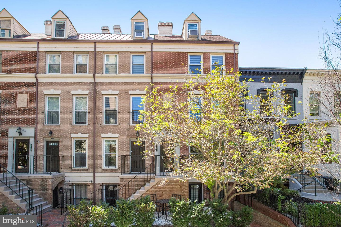 1616 Q ST NW #14, WASHINGTON, District Of Columbia 20009, 2 Bedrooms Bedrooms, ,2 BathroomsBathrooms,Residential,For sale,1616 Q ST NW #14,DCDC2248548 MLS # DCDC2248548