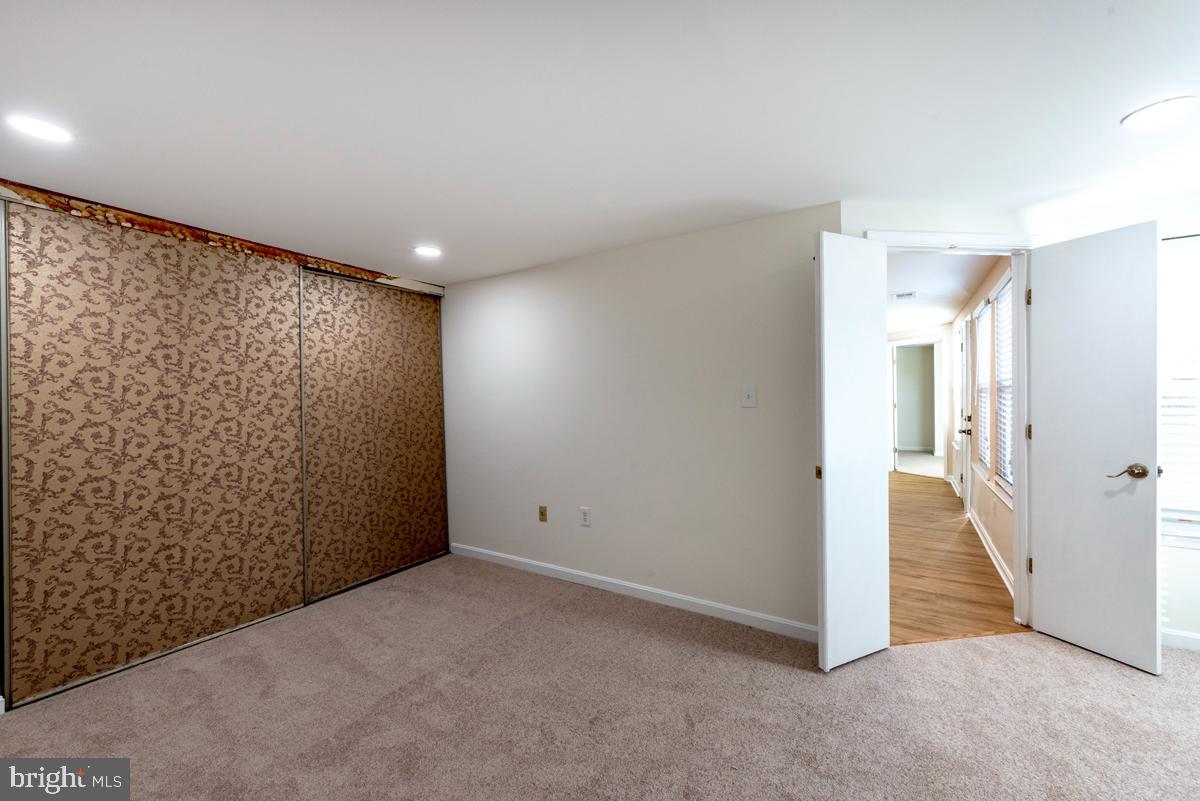 4356 PEMBROOK VILLAGE DR #65, ALEXANDRIA, Virginia 22309, 2 Bedrooms Bedrooms, ,2 BathroomsBathrooms,Residential,For sale,4356 PEMBROOK VILLAGE DR #65,VAFX2293676 MLS # VAFX2293676