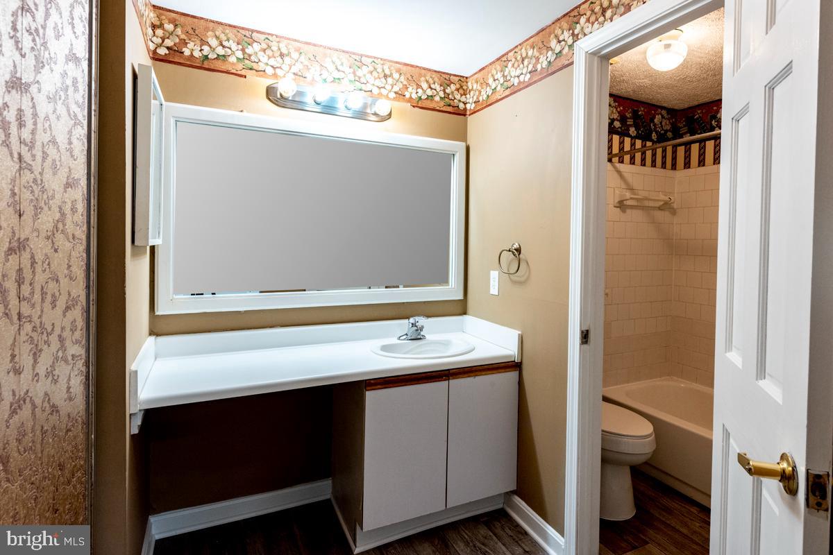 4356 PEMBROOK VILLAGE DR #65, ALEXANDRIA, Virginia 22309, 2 Bedrooms Bedrooms, ,2 BathroomsBathrooms,Residential,For sale,4356 PEMBROOK VILLAGE DR #65,VAFX2293676 MLS # VAFX2293676