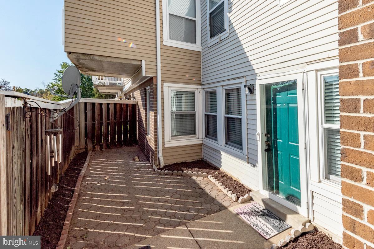 4356 PEMBROOK VILLAGE DR #65, ALEXANDRIA, Virginia 22309, 2 Bedrooms Bedrooms, ,2 BathroomsBathrooms,Residential,For sale,4356 PEMBROOK VILLAGE DR #65,VAFX2293676 MLS # VAFX2293676