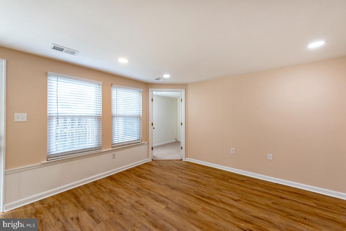 4356 PEMBROOK VILLAGE DR #65, ALEXANDRIA, Virginia 22309, 2 Bedrooms Bedrooms, ,2 BathroomsBathrooms,Residential,For sale,4356 PEMBROOK VILLAGE DR #65,VAFX2293676 MLS # VAFX2293676