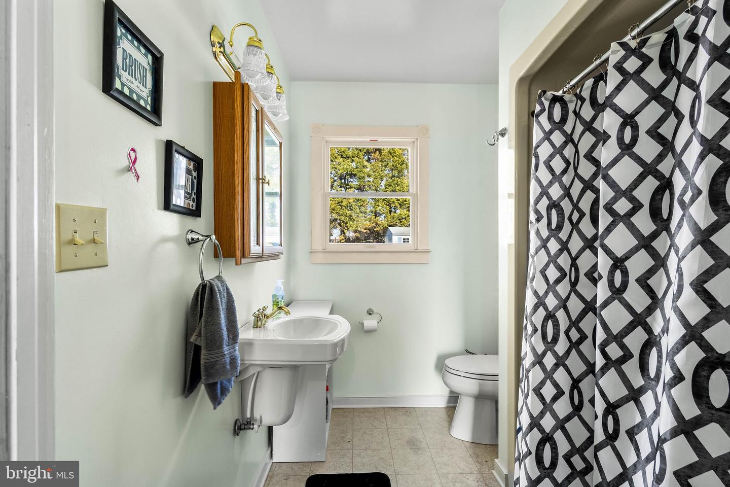 139 WAKEFIELD ST, MONTROSS, Virginia 22520, 4 Bedrooms Bedrooms, ,3 BathroomsBathrooms,Residential,For sale,139 WAKEFIELD ST,VAWE2010584 MLS # VAWE2010584