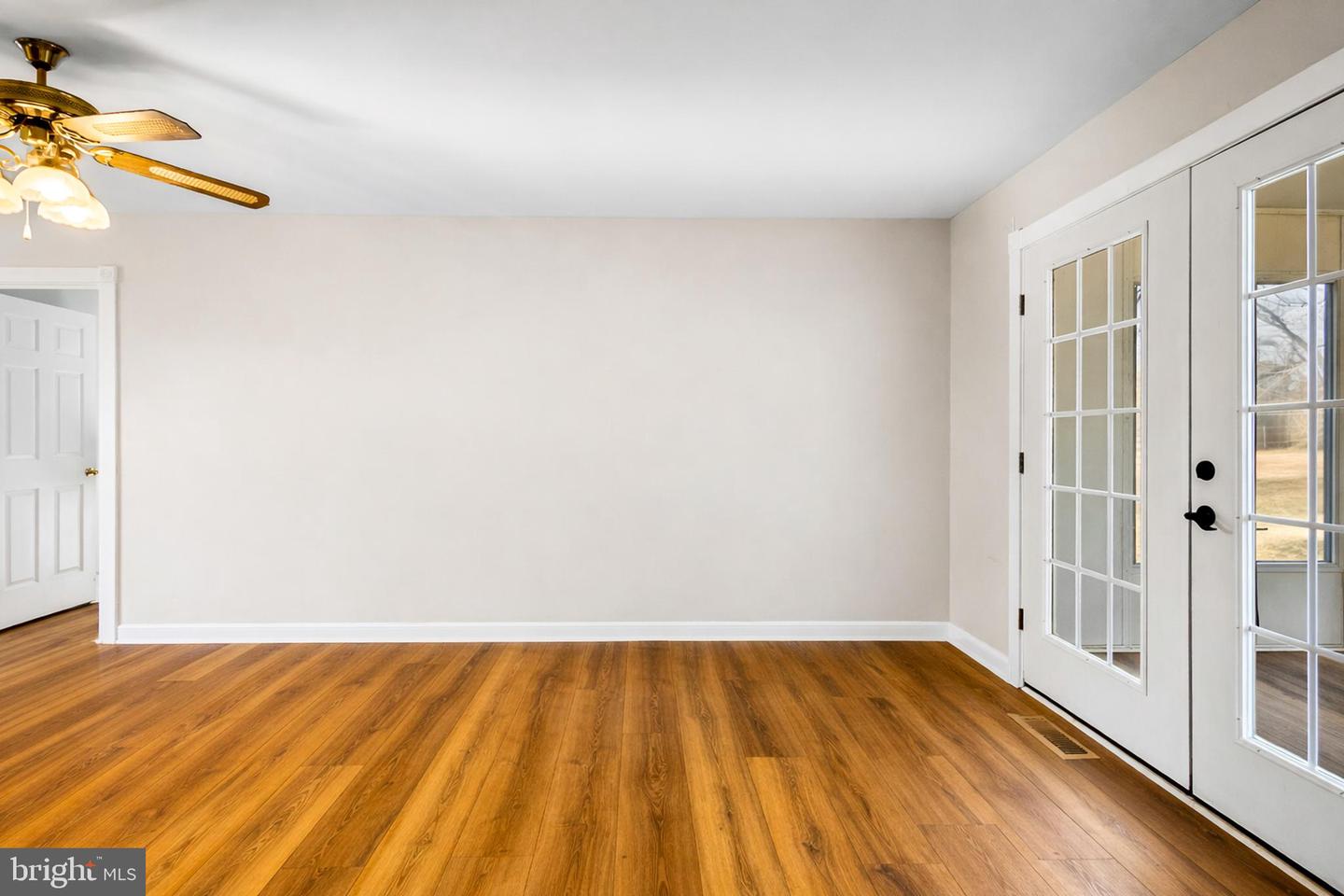 139 WAKEFIELD ST, MONTROSS, Virginia 22520, 4 Bedrooms Bedrooms, ,3 BathroomsBathrooms,Residential,For sale,139 WAKEFIELD ST,VAWE2010584 MLS # VAWE2010584