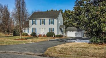 139 WAKEFIELD ST, MONTROSS, Virginia 22520, 4 Bedrooms Bedrooms, ,3 BathroomsBathrooms,Residential,For sale,139 WAKEFIELD ST,VAWE2010584 MLS # VAWE2010584