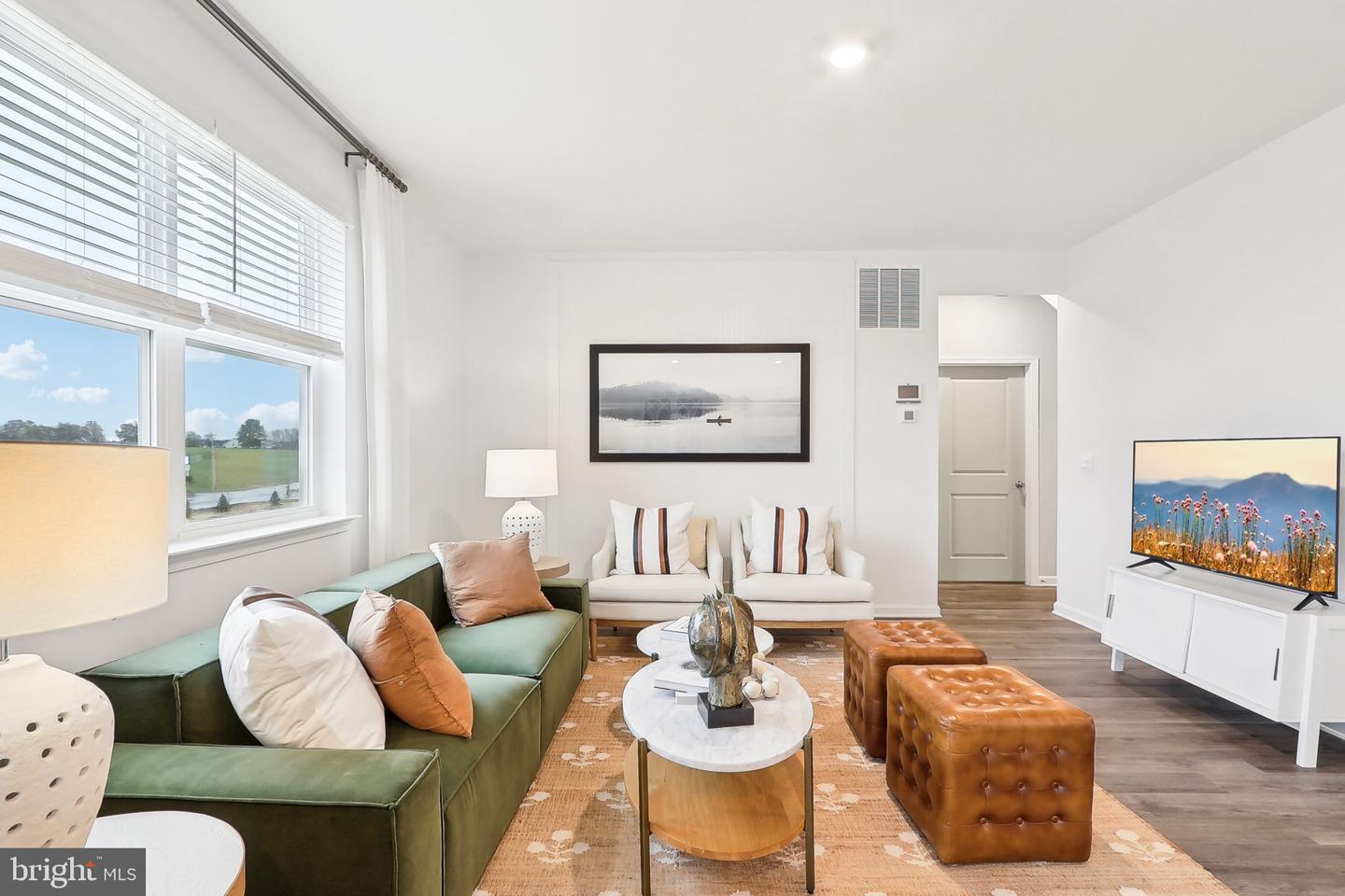 106 LEMLEY DR, STEPHENS CITY, Virginia 22655, 5 Bedrooms Bedrooms, ,4 BathroomsBathrooms,Residential,For sale,106 LEMLEY DR,VAFV2039900 MLS # VAFV2039900