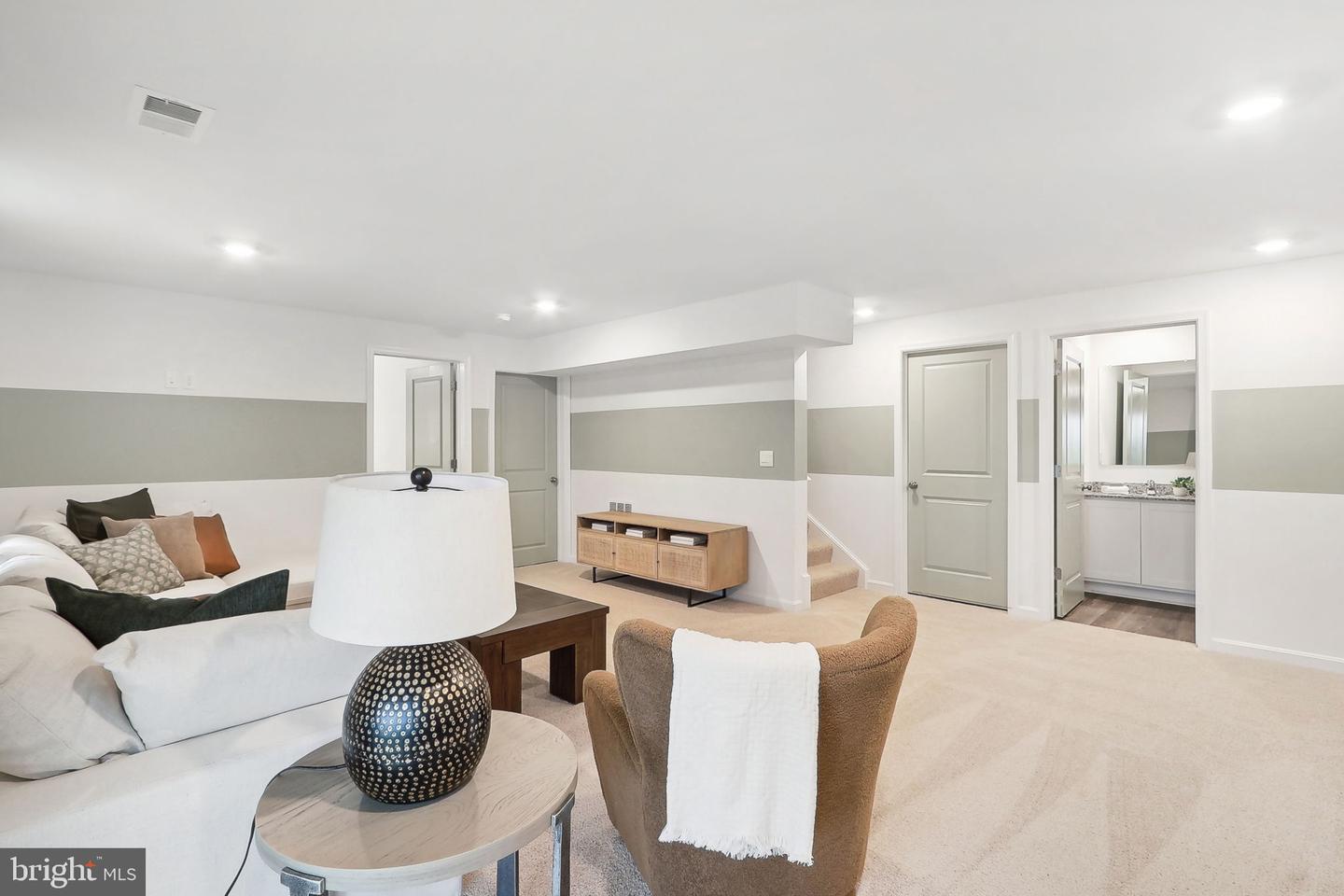 106 LEMLEY DR, STEPHENS CITY, Virginia 22655, 5 Bedrooms Bedrooms, ,4 BathroomsBathrooms,Residential,For sale,106 LEMLEY DR,VAFV2039900 MLS # VAFV2039900