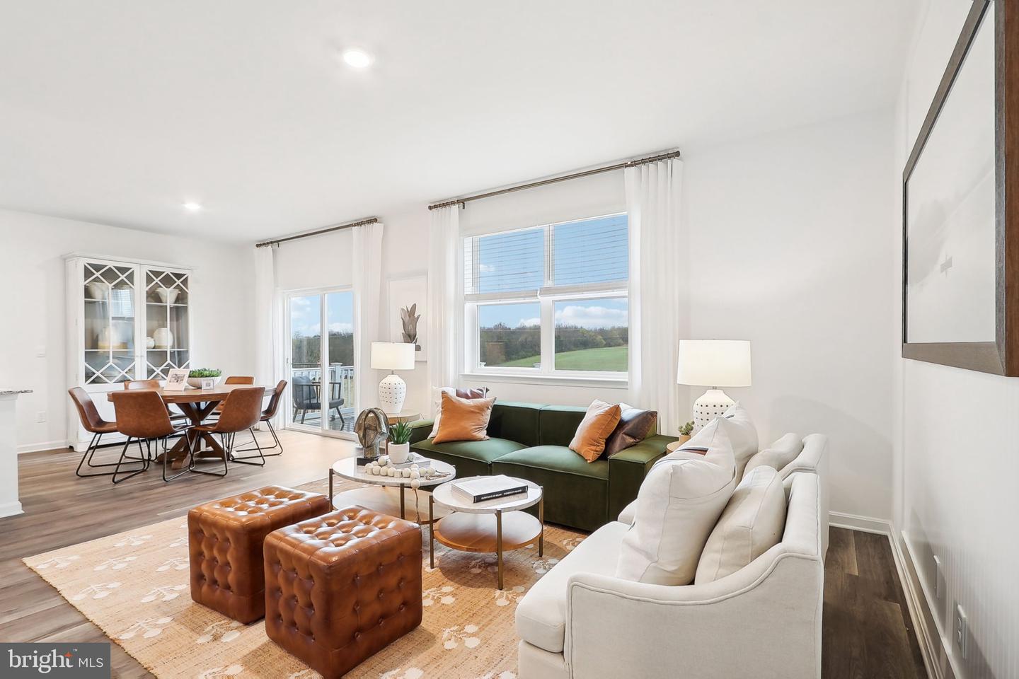 106 LEMLEY DR, STEPHENS CITY, Virginia 22655, 5 Bedrooms Bedrooms, ,4 BathroomsBathrooms,Residential,For sale,106 LEMLEY DR,VAFV2039900 MLS # VAFV2039900