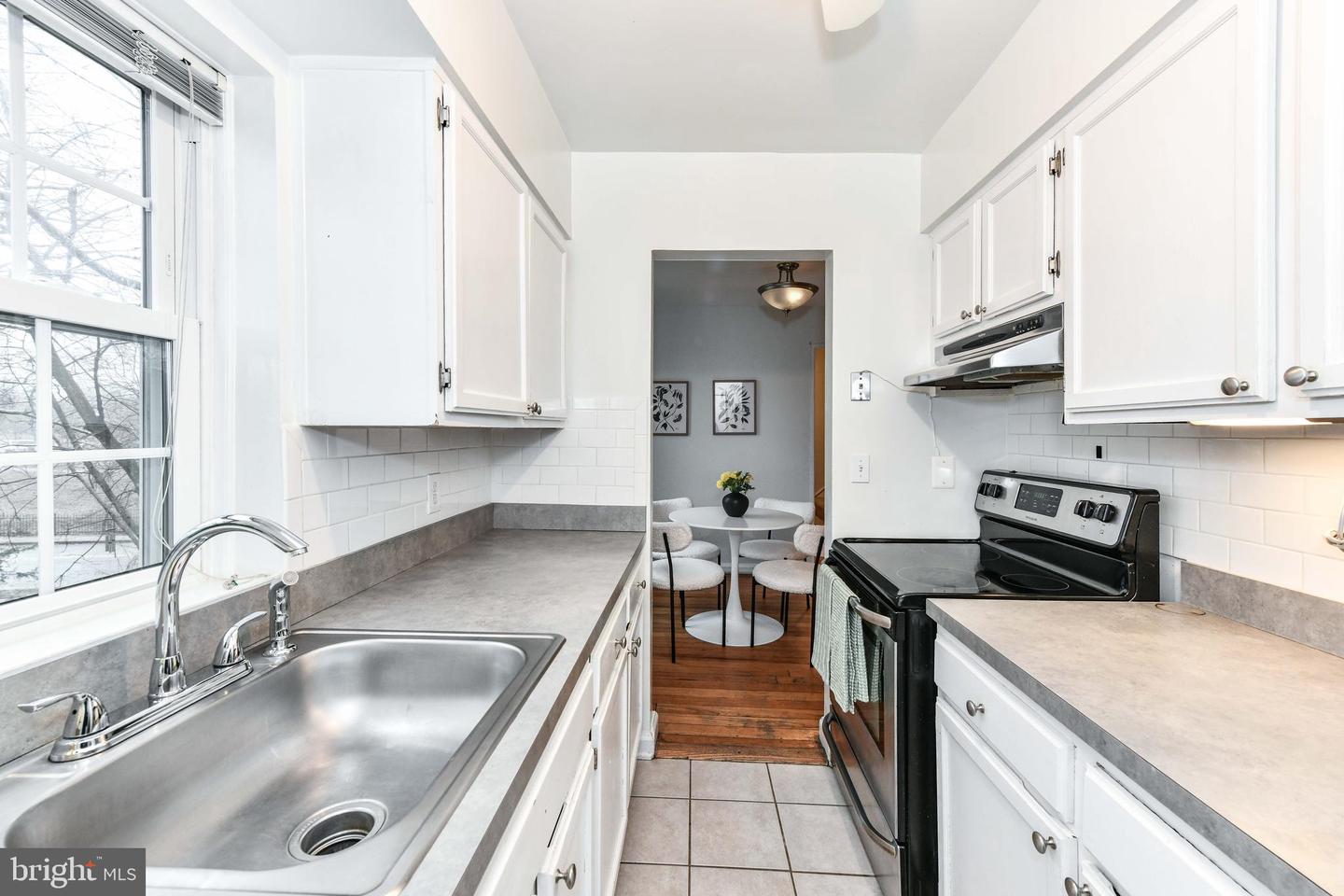 3279 S STAFFORD ST #B2, ARLINGTON, Virginia 22206, 3 Bedrooms Bedrooms, ,2 BathroomsBathrooms,Residential,For sale,3279 S STAFFORD ST #B2,VAAR2069560 MLS # VAAR2069560