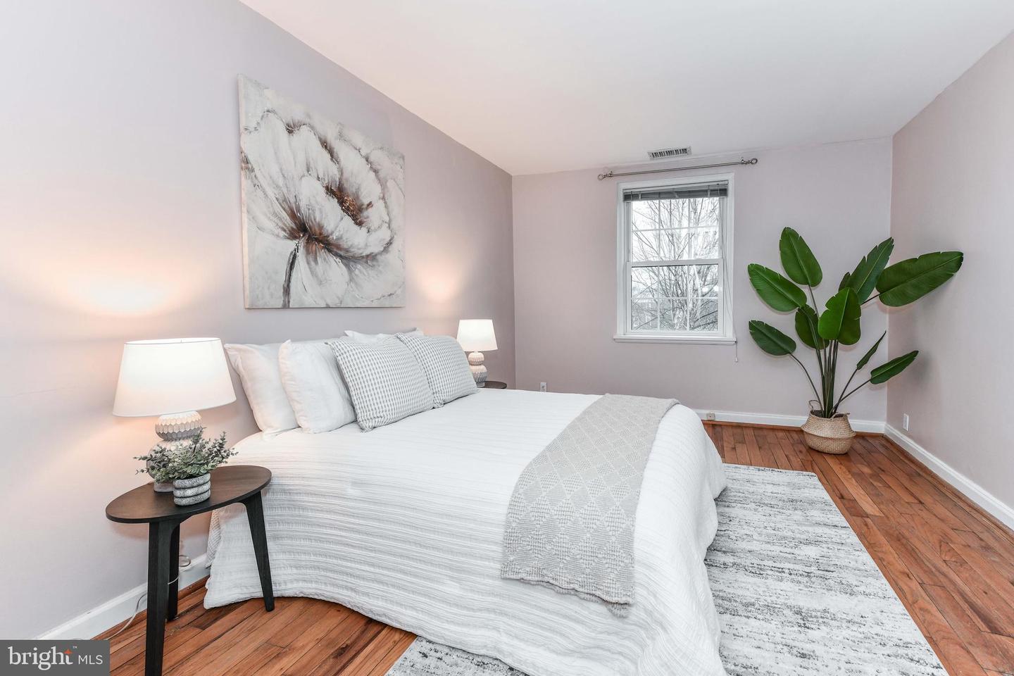 3279 S STAFFORD ST #B2, ARLINGTON, Virginia 22206, 3 Bedrooms Bedrooms, ,2 BathroomsBathrooms,Residential,For sale,3279 S STAFFORD ST #B2,VAAR2069560 MLS # VAAR2069560