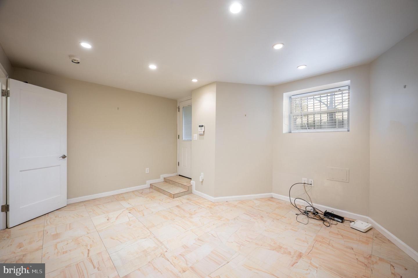 118 BRYANT ST NW, WASHINGTON, District Of Columbia 20001, ,Residential,For sale,118 BRYANT ST NW,DCDC2248586 MLS # DCDC2248586