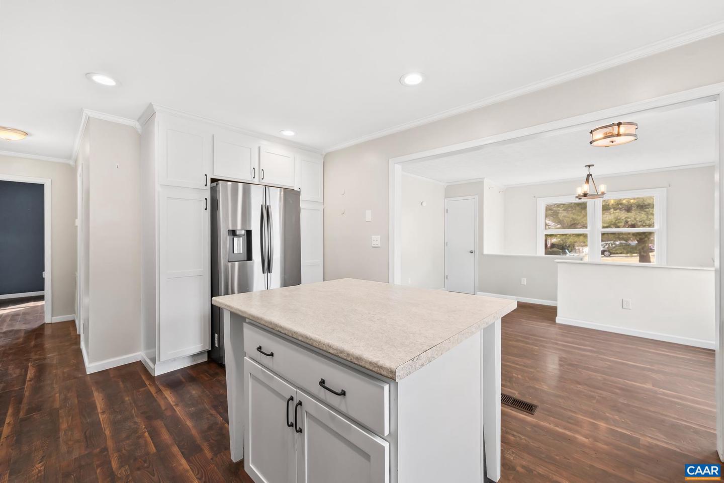 112 LEE ST, STAUNTON, Virginia 24401, 4 Bedrooms Bedrooms, ,2 BathroomsBathrooms,Residential,For sale,112 LEE ST,673881 MLS # 673881