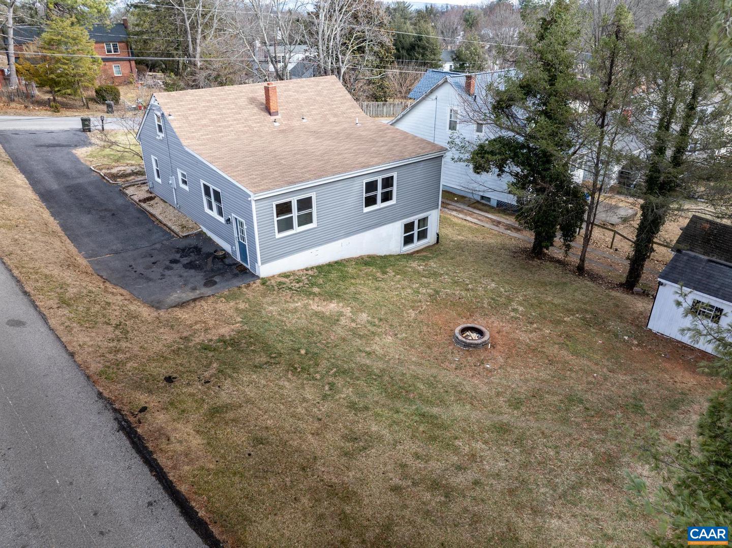 112 LEE ST, STAUNTON, Virginia 24401, 4 Bedrooms Bedrooms, ,2 BathroomsBathrooms,Residential,For sale,112 LEE ST,673881 MLS # 673881