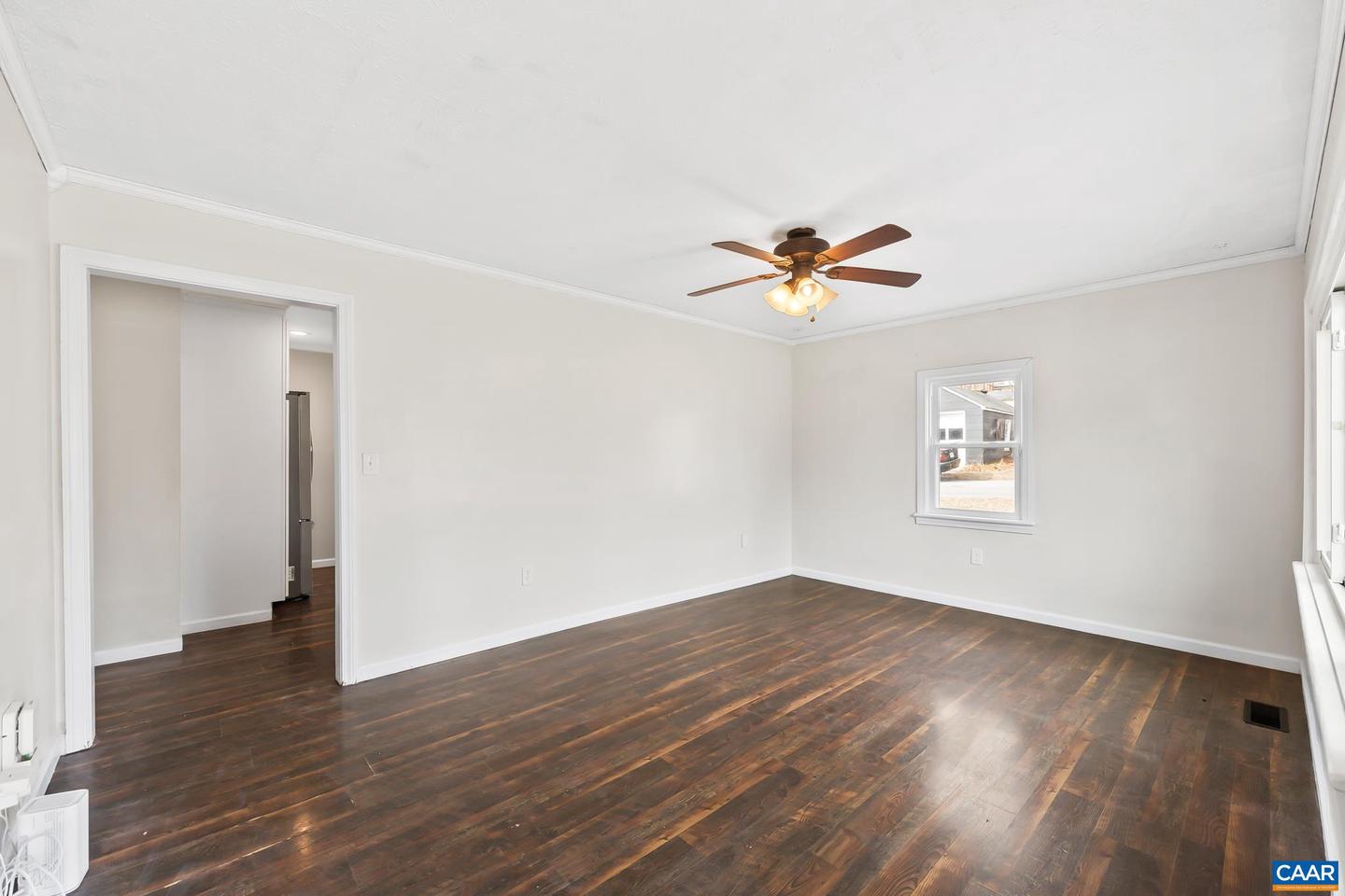 112 LEE ST, STAUNTON, Virginia 24401, 4 Bedrooms Bedrooms, ,2 BathroomsBathrooms,Residential,For sale,112 LEE ST,673881 MLS # 673881