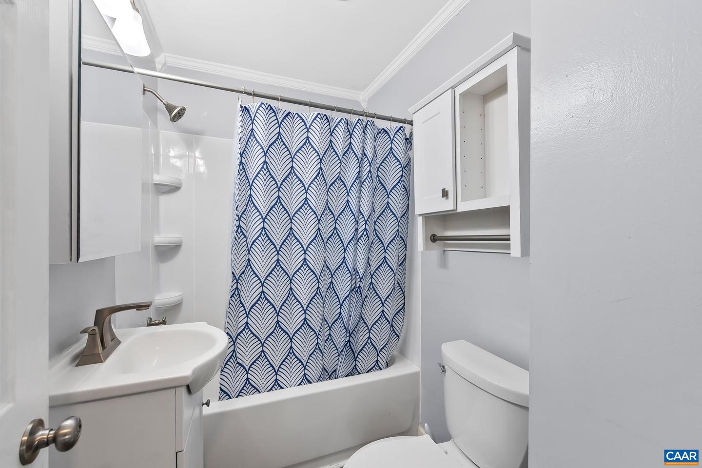 112 LEE ST, STAUNTON, Virginia 24401, 4 Bedrooms Bedrooms, ,2 BathroomsBathrooms,Residential,For sale,112 LEE ST,673881 MLS # 673881