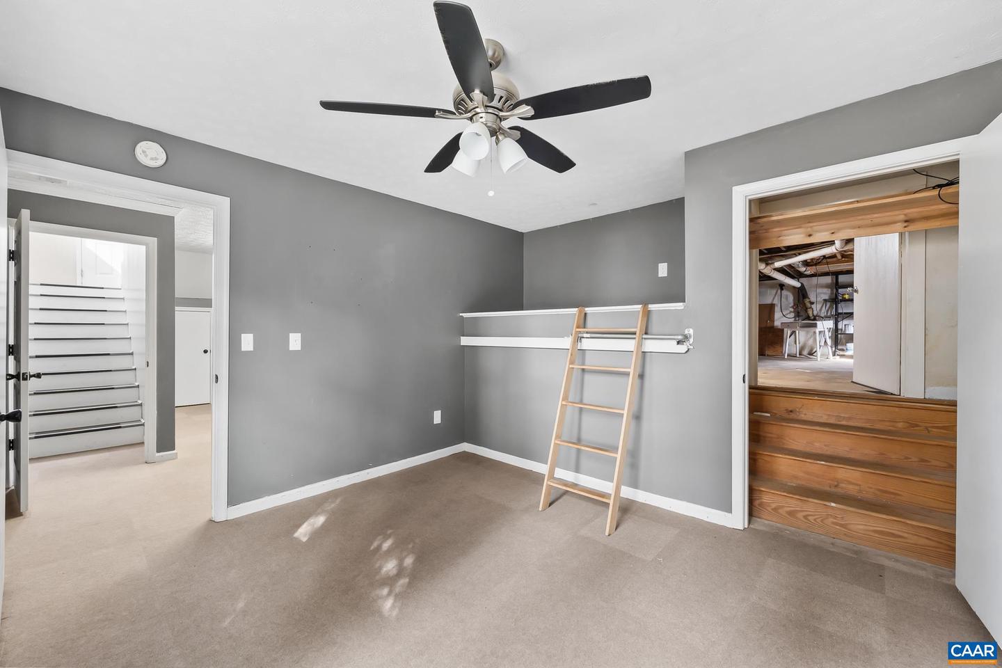 112 LEE ST, STAUNTON, Virginia 24401, 4 Bedrooms Bedrooms, ,2 BathroomsBathrooms,Residential,For sale,112 LEE ST,673881 MLS # 673881