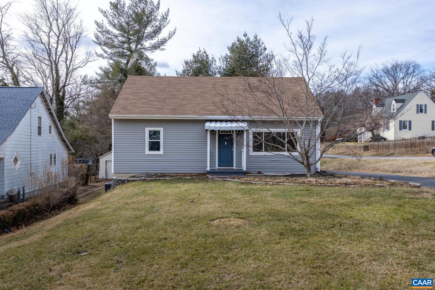 112 LEE ST, STAUNTON, Virginia 24401, 4 Bedrooms Bedrooms, ,2 BathroomsBathrooms,Residential,For sale,112 LEE ST,673881 MLS # 673881