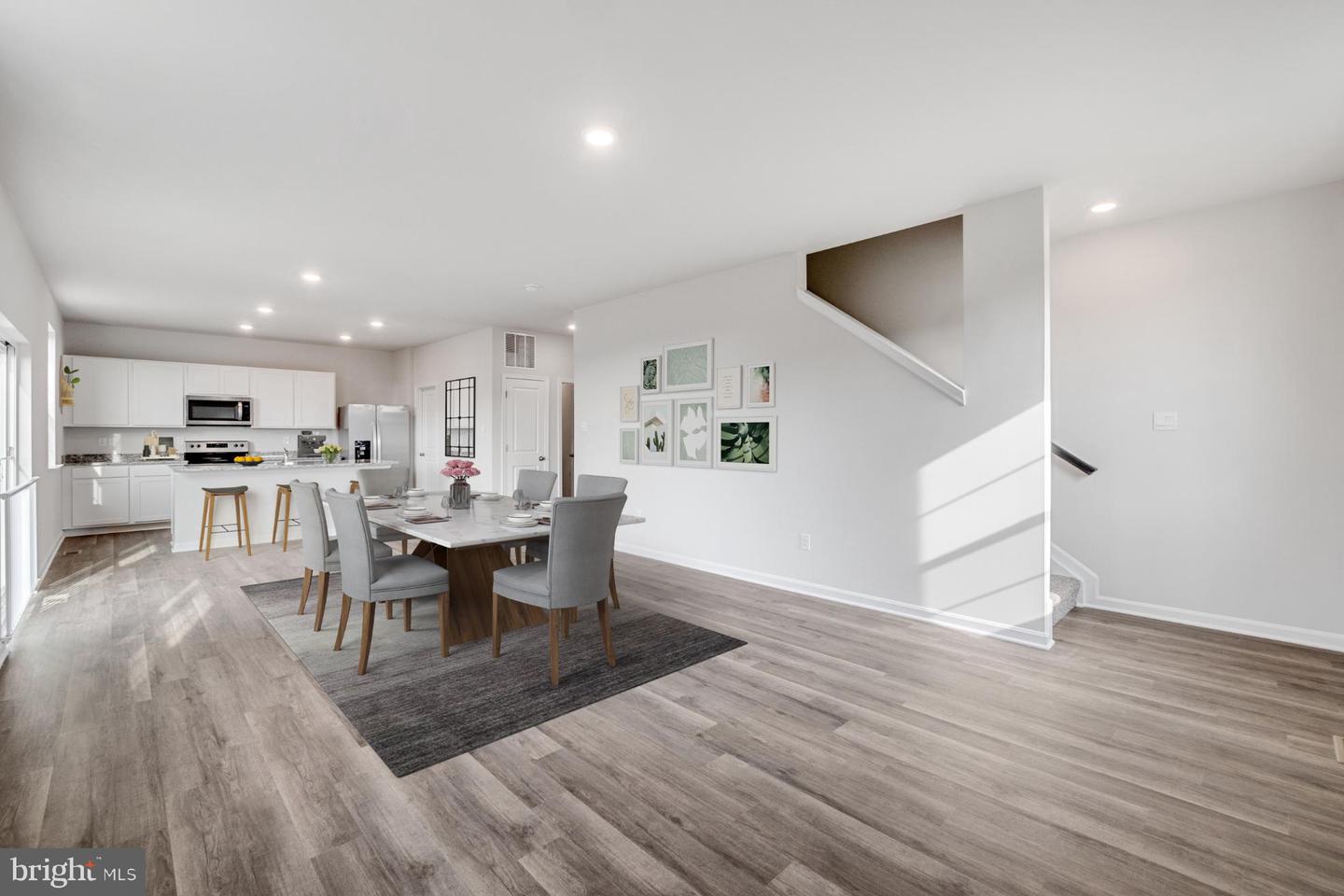 108 LEMLEY DR, STEPHENS CITY, Virginia 22655, 4 Bedrooms Bedrooms, ,2 BathroomsBathrooms,Residential,For sale,108 LEMLEY DR,VAFV2039910 MLS # VAFV2039910