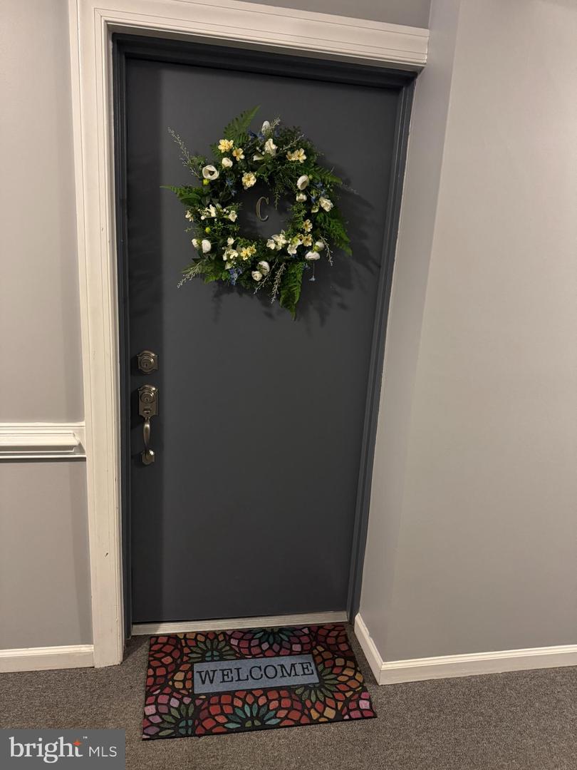 5812 ROYAL RIDGE DR #C, SPRINGFIELD, Virginia 22152, 2 Bedrooms Bedrooms, ,1 BathroomBathrooms,Residential,For sale,5812 ROYAL RIDGE DR #C,VAFX2293758 MLS # VAFX2293758 5812 ROYAL RIDGE DR #C, SPRINGFIELD, Virginia 22152, 2 Bedrooms Bedrooms, ,1 BathroomBathrooms,Residential,For sale,5812 ROYAL RIDGE DR #C,VAFX2293758 MLS # VAFX2293758